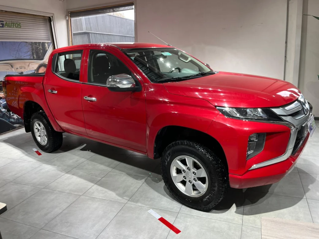 imagen 0 de vehiculo con id 2195